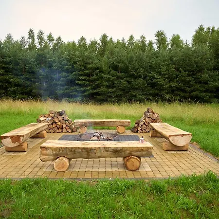 Lesniczowka Niebrzydowo Holiday home
